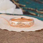 Vintage Leaf Engraved Men's Wedding Band - Additional view
