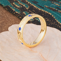 Round Cut Vine Engraved Design Men's Sapphire Promise Ring