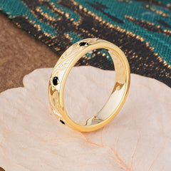 Round Cut Vine Engraved Design Men's Black Onyx Promise Ring