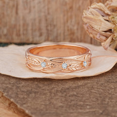 Antique Round Cut Leaf Engraved Design Men's Moissanite Ring