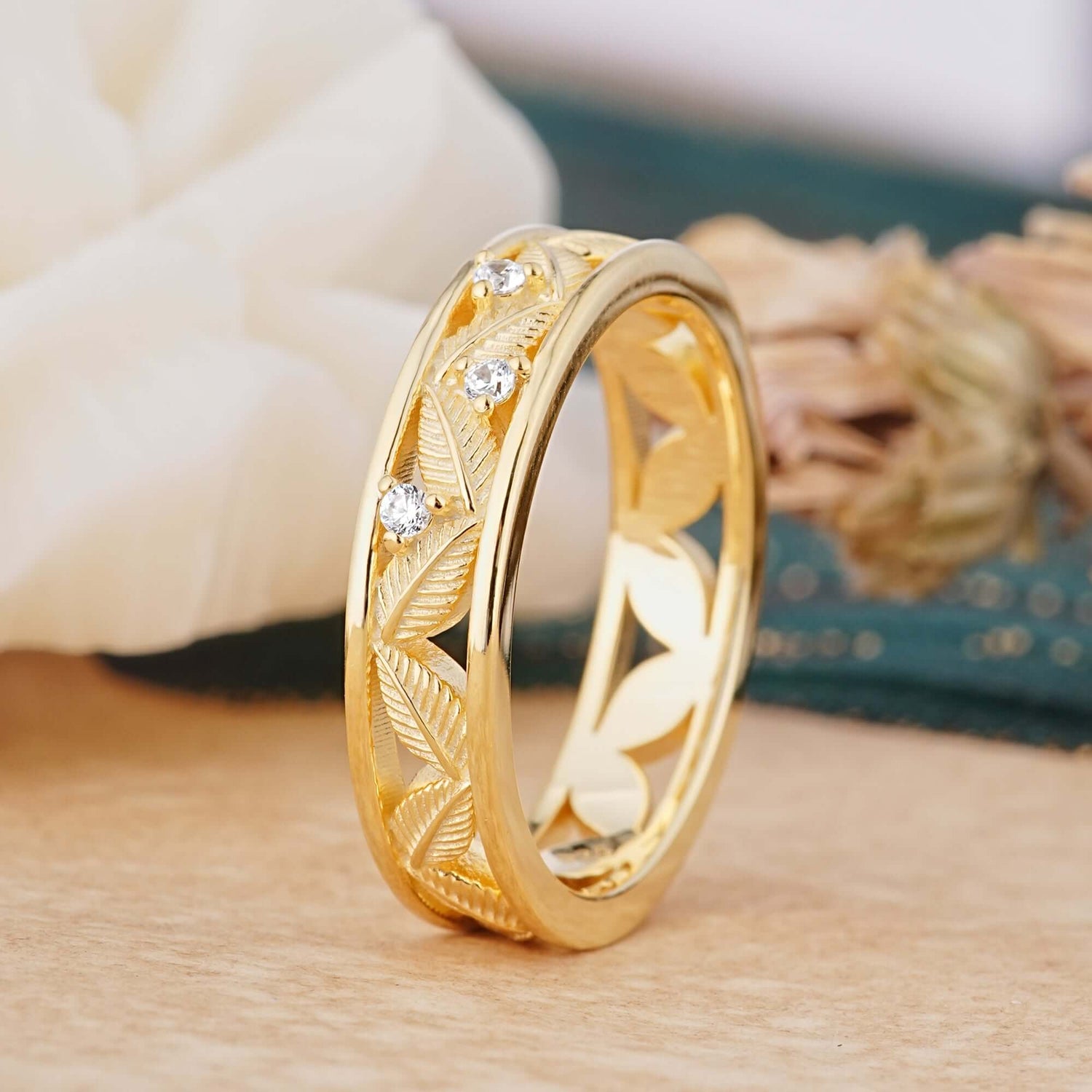 Vintage Leaf Engraved Nature Inspired Men’s Lab Diamond Ring