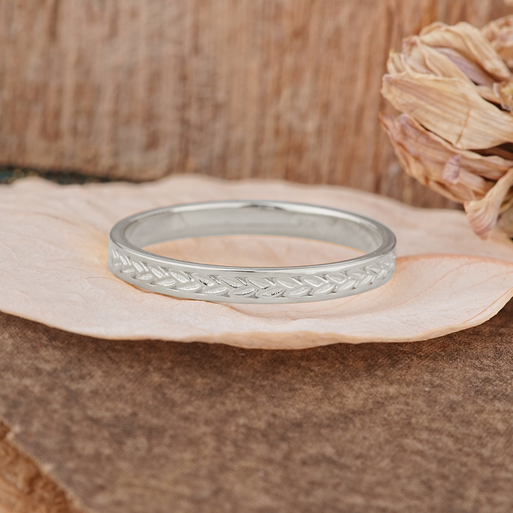 Vintage Wheat Braided Men Wedding Band Plain Band for Him - Additional view