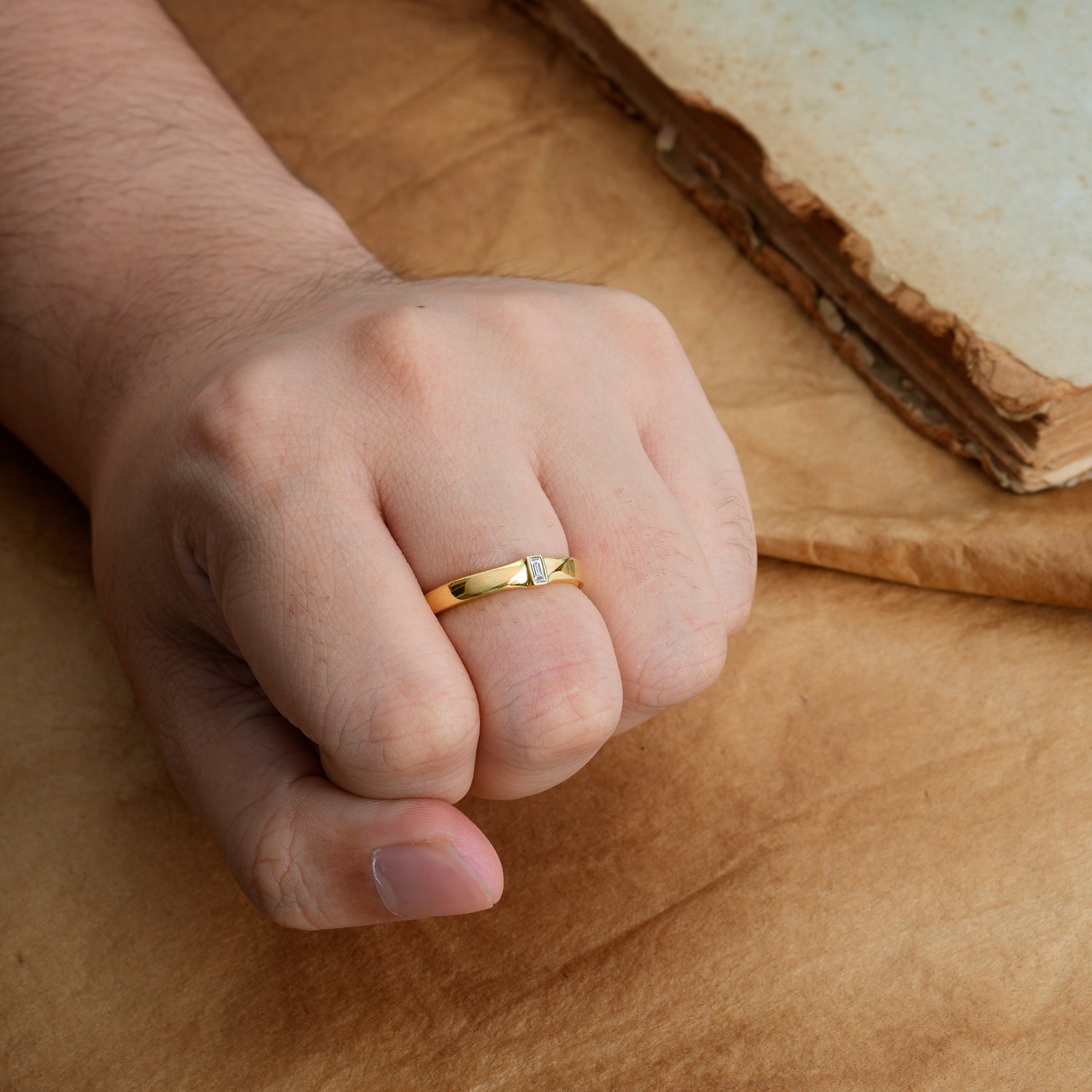 Iuxurious Rectangular Cut Moissanite Engagement Men's ring