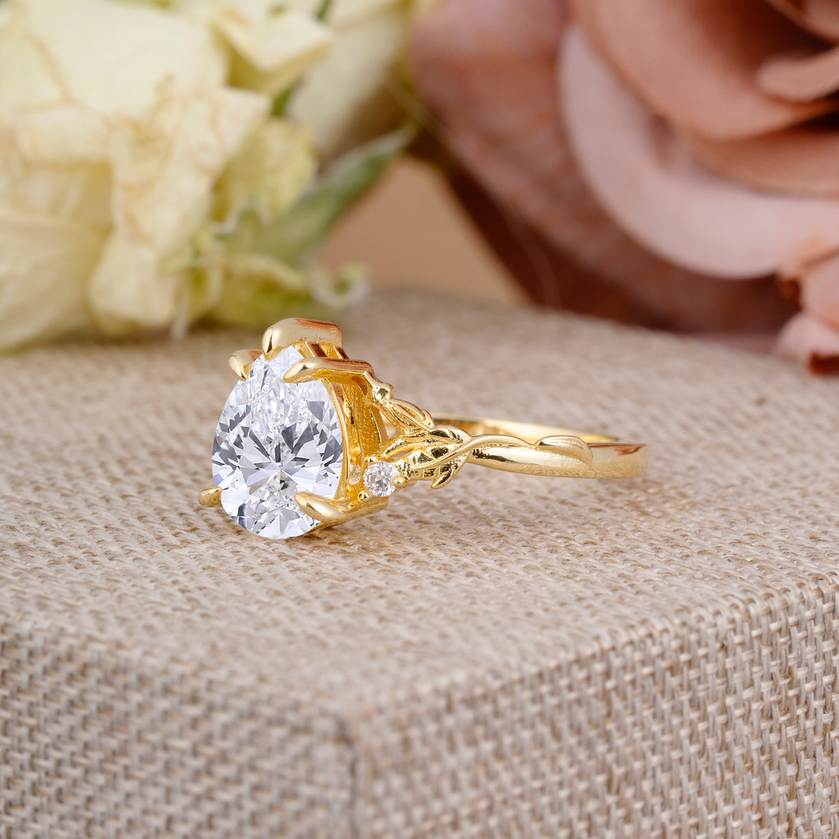 Elegant & Luxurious 5 prong Pear-Cut Lab Diamond Engagement Ring - Additional view