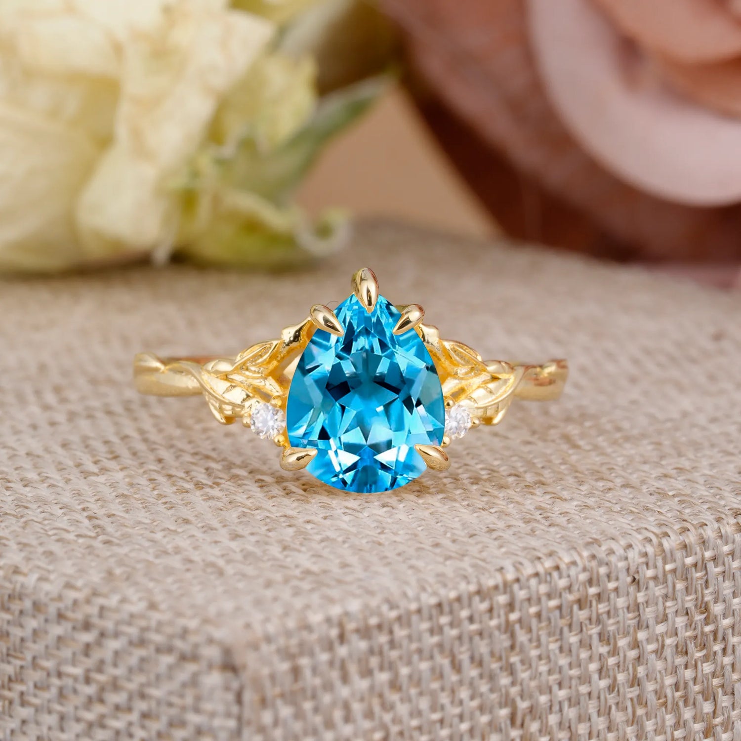 Elegant & Luxurious 5 prong Pear-Cut Aquamarine Engagement Ring