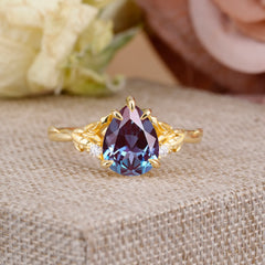 Elegant & Luxurious 5 prong Pear-Cut Alexandrite Wedding Band