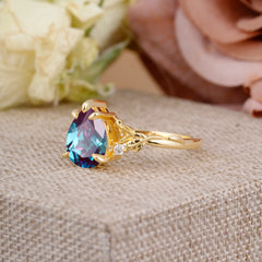 Elegant & Luxurious 5 prong Pear-Cut Alexandrite Wedding Band