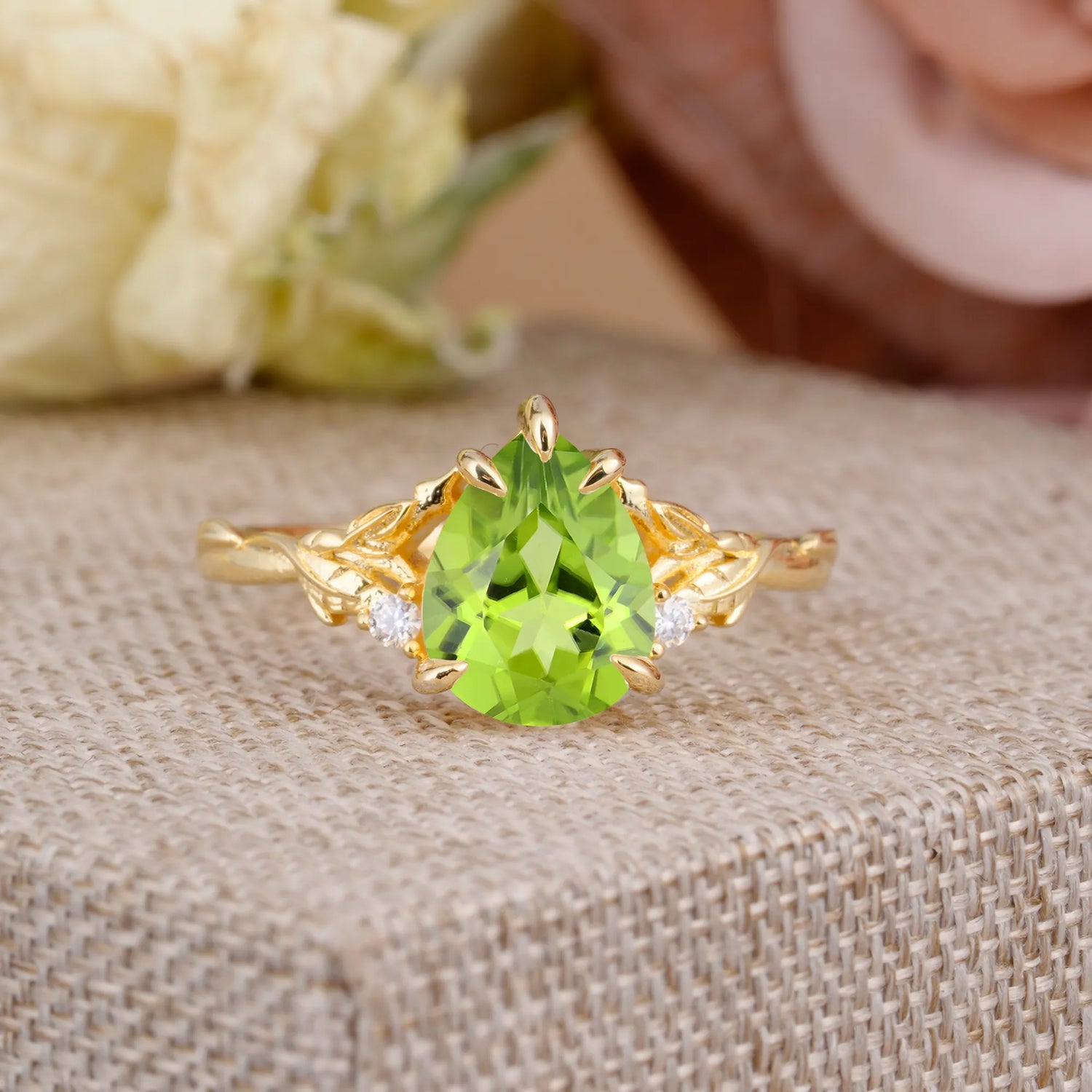 Elegant & Luxurious 5 prong Pear-Cut Natural Peridot Engagement Ring