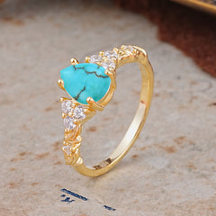Nature-Inspired Vintage 4-Prong Pear Cut Turquoise Ring