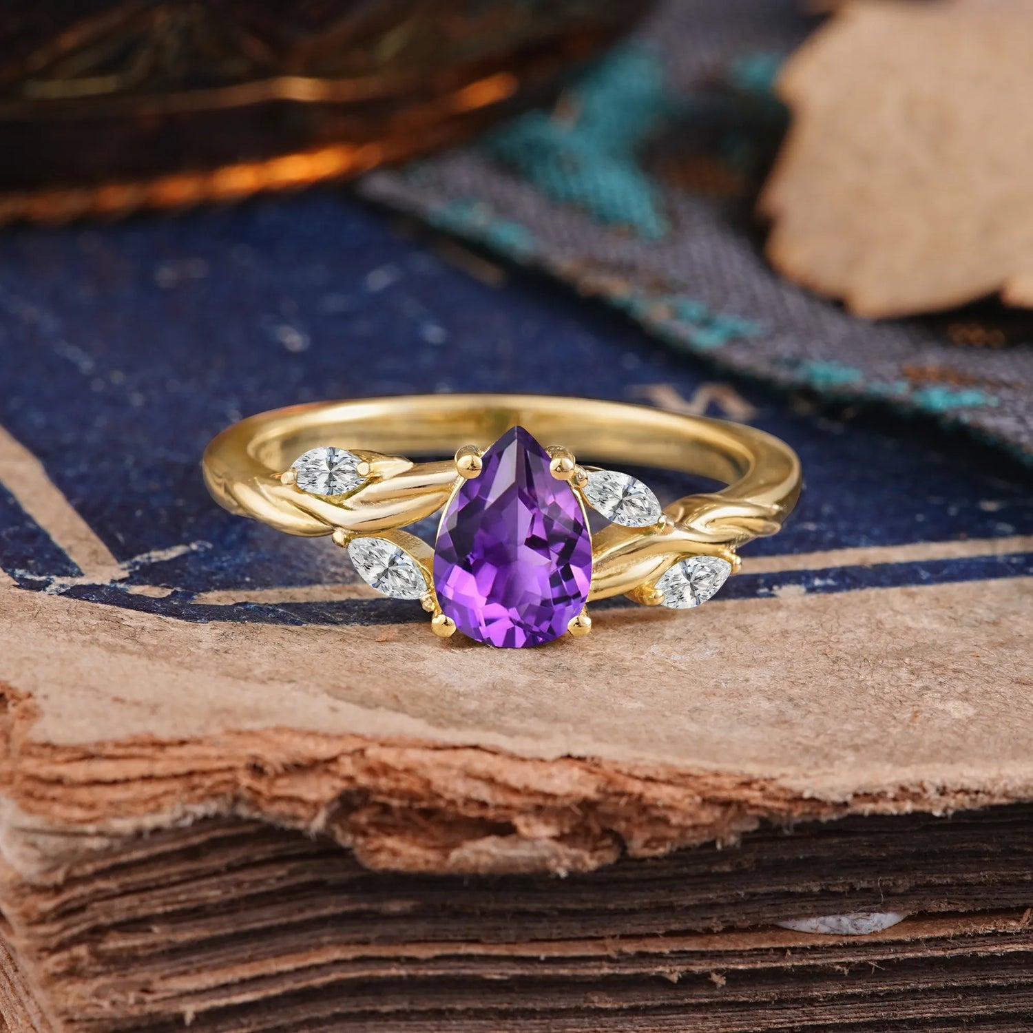 Exquisite 4-Prong Pear Cut Amethyst Engagement Ring