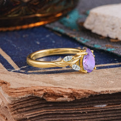 Exquisite 4-Prong Pear Cut Amethyst Engagement Ring