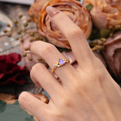 Exquisite 4-Prong Pear Cut Amethyst Engagement Ring