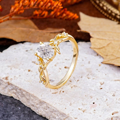 Nature-Inspired Branch-Wrapped 4-Prong Oval Moissanite Engagement Rings