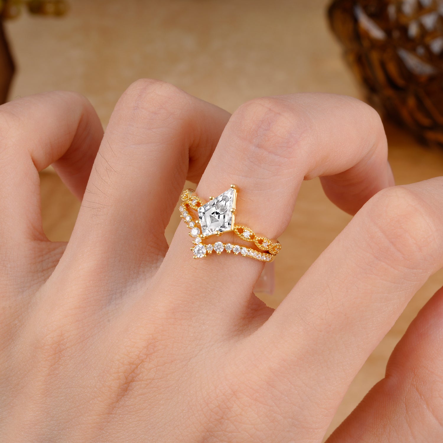 Luxury Vintage 6-Prong Kite-Cut Lab Diamond Bridal Ring Set