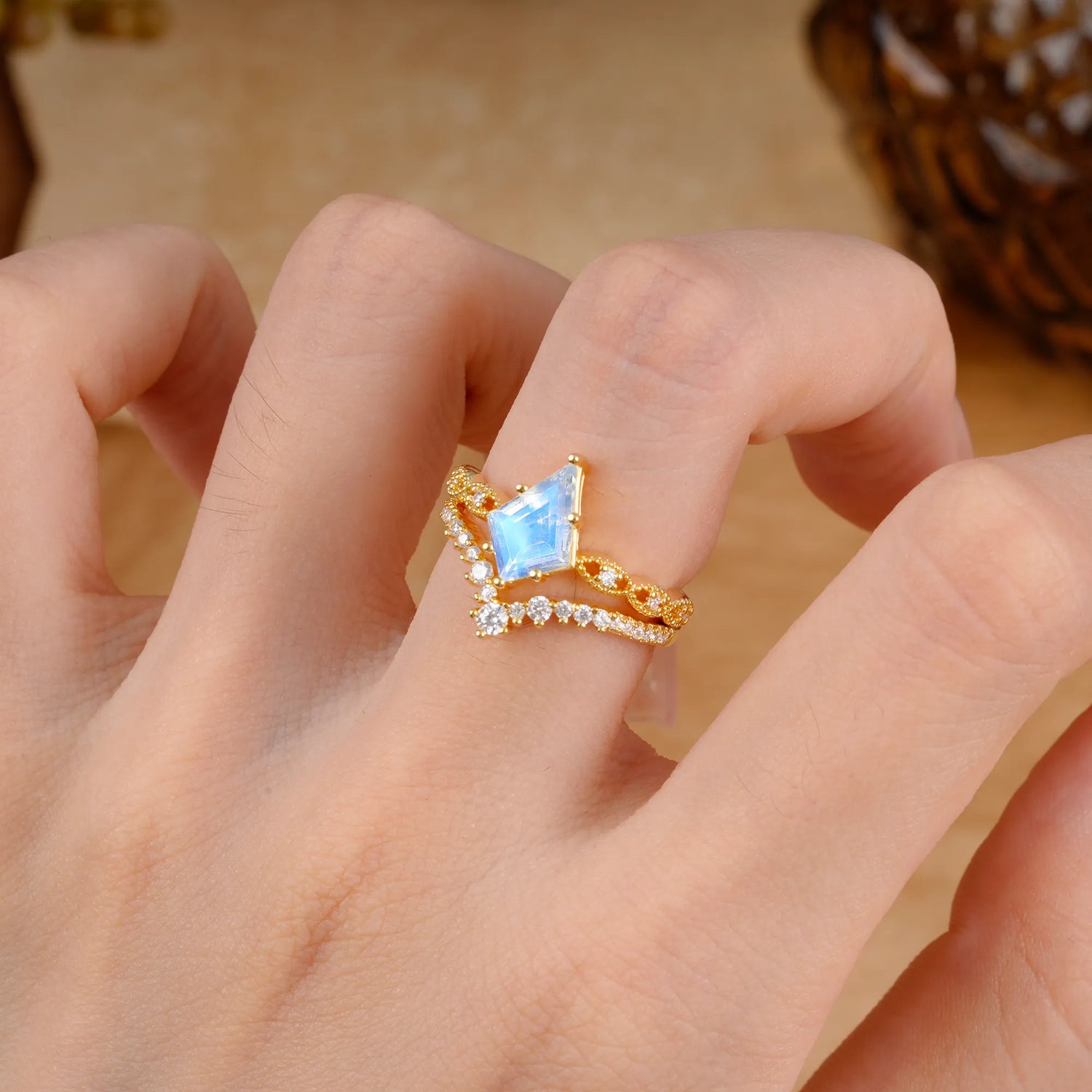 Luxury Vintage 6-Prong Kite-Cut Moonstone Engagement Ring Set