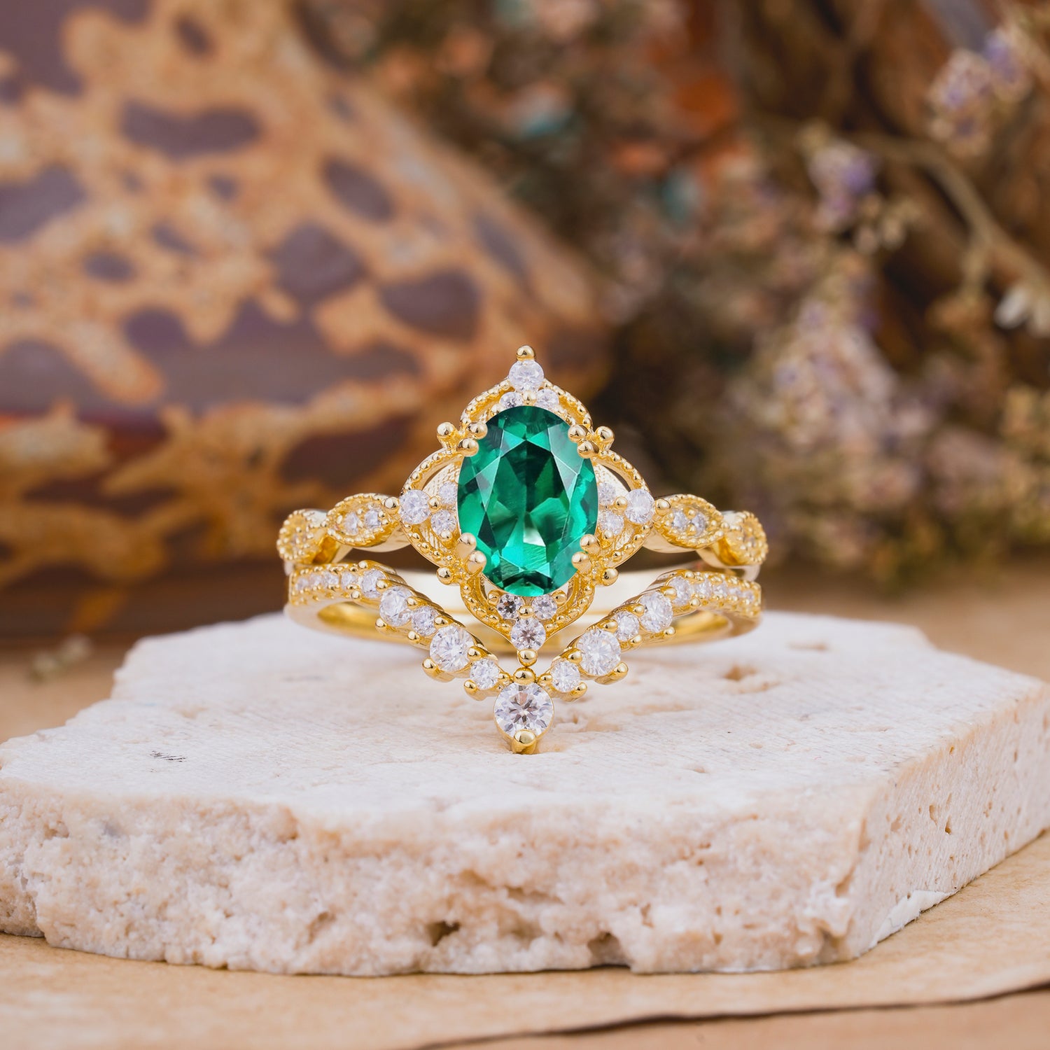 Classic Oval Cut Emerald Engagement Bridal Ring Set