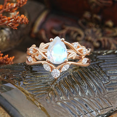 Luxury Nature-Inspired Pear Cut Vintage White 4 Prong Moonstone Ring Pave Engagement Ring Set