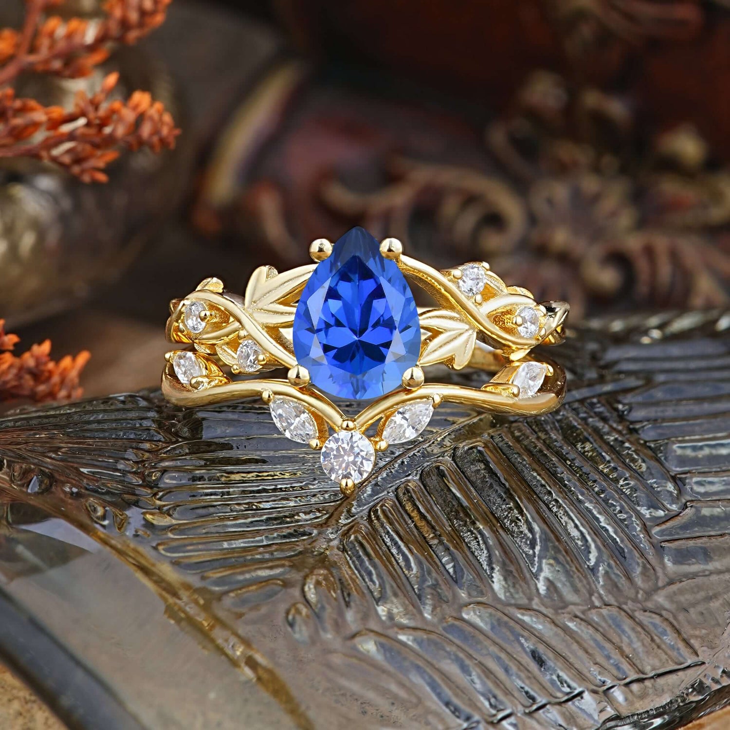 Luxury Nature-Inspired Pear Cut Vintage White 4 Prong Sapphire Ring Pave Bridal Ring Set