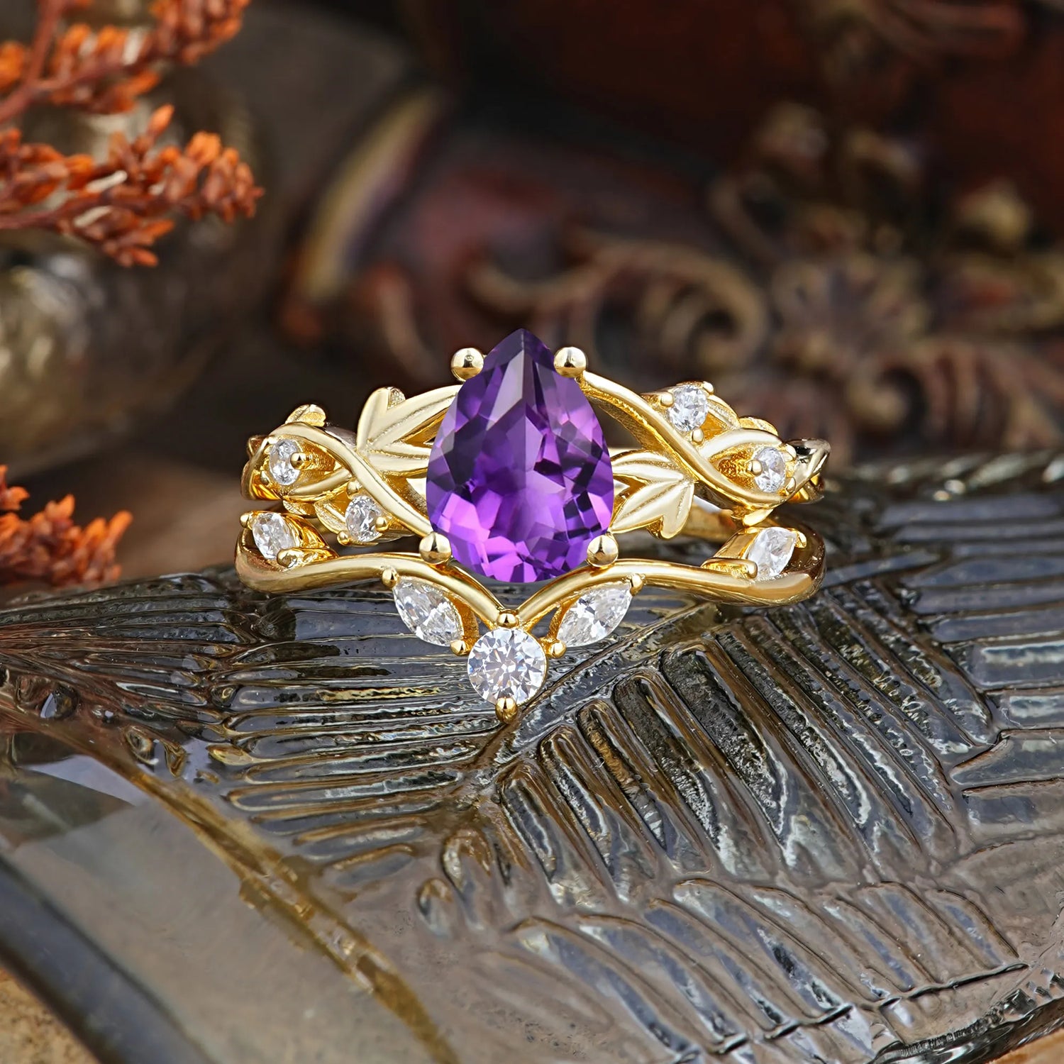 Luxury Nature-Inspired Pear Cut Vintage White 4 Prong Amethyst Ring Pave Bridal Ring Set