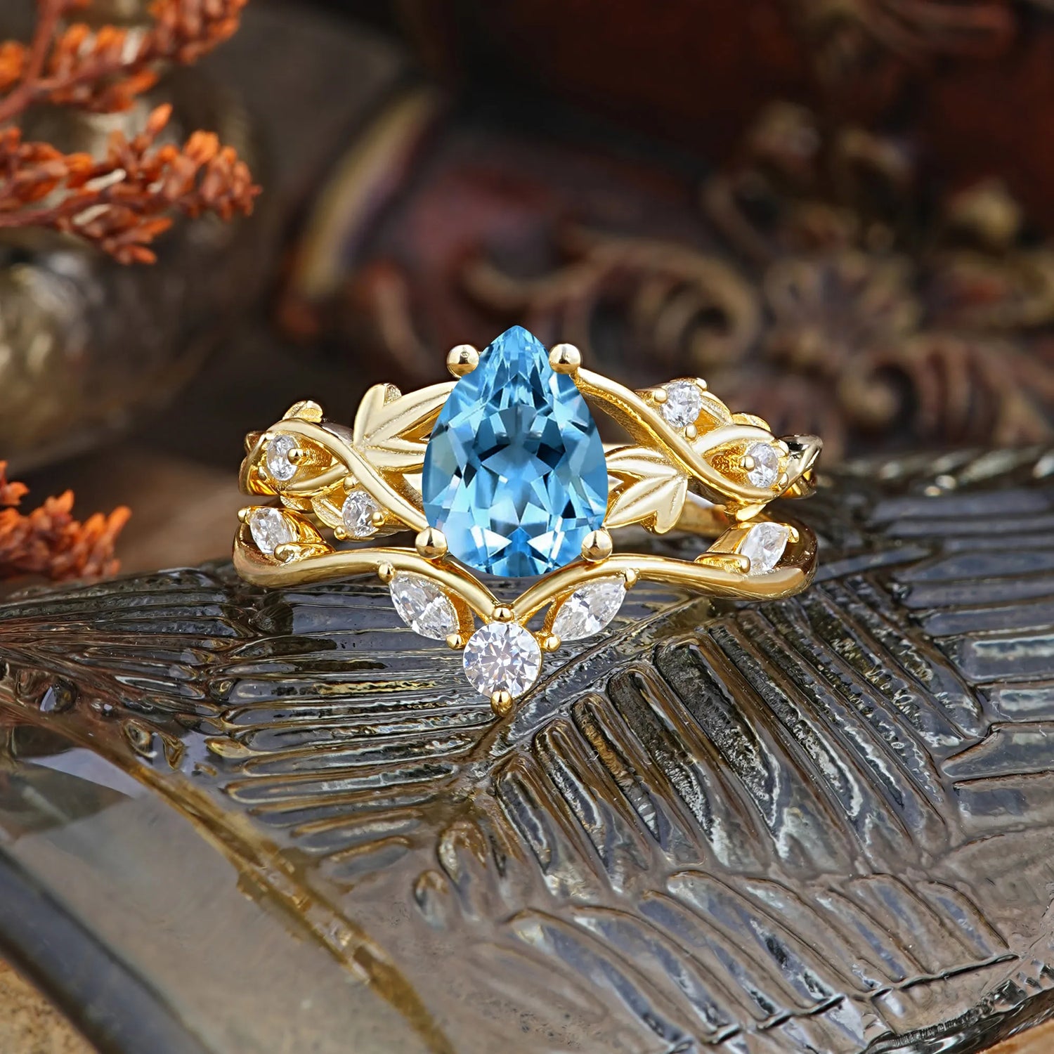 Luxury Nature-Inspired Pear Cut Vintage White 4 Prong Aquamarine Ring Pave Bridal Ring Set