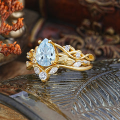 Luxury Nature-Inspired Pear Cut Vintage White 4 Prong Aquamarine Ring Pave Engagement Ring Set