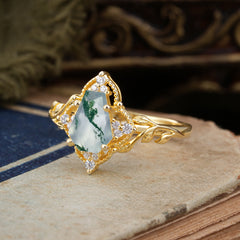 Antique Nature Inspired Coffin-Cut Moss Agate Engagement Ring