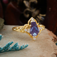 Antique Nature Inspired Coffin-Cut Alexandrite Engagement Ring