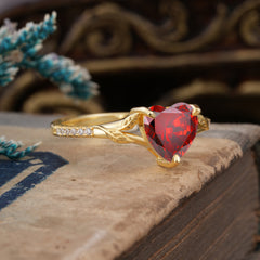 Vintage 3-Prong Heart-Cut Natural Garnet Engagement Ring