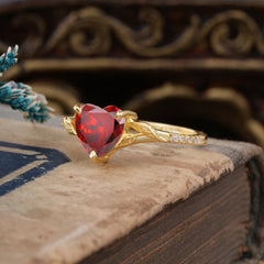 Vintage 3-Prong Heart-Cut Natural Garnet Engagement Ring