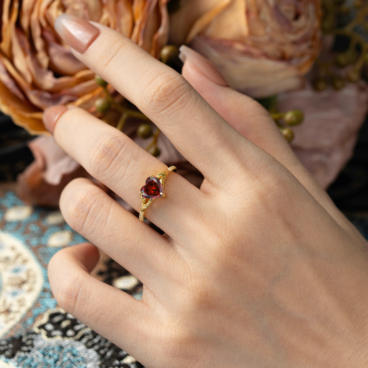 Vintage 3-Prong Heart-Cut Garnet Engagement Ring - Romalar Jewelry