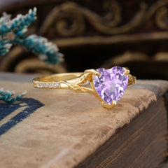 Vintage 3-Prong Heart-Cut Natural Amethyst Engagement Ring