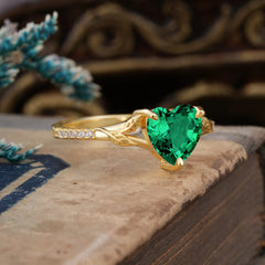 Vintage 3-Prong Heart-Cut Emerald Engagement Ring