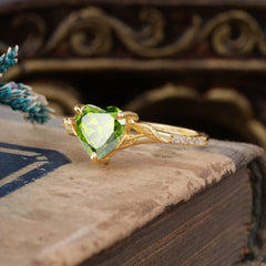 Vintage 3-Prong Heart-Cut Natural Peridot Engagement Ring