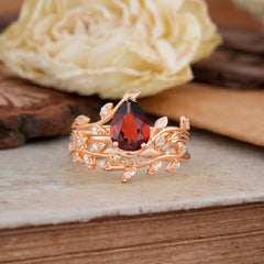 Nature-Inspired Leaf Pear Cut Garnet Ring Set-2pc