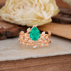 Nature-Inspired Leaf Pear Cut Emerald Ring Set-2pc