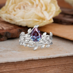 Nature-Inspired Leaf Pear Cut Alexandrite Ring Set-2pc