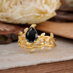 Nature-Inspired Leaf Pear Cut Black Onyx Ring Set-2pc