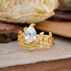 Nature-Inspired Leaf Pear Cut Lab Diamond Ring Set-2pc