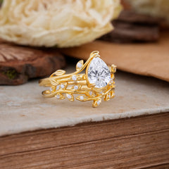 Nature-Inspired Leaf Pear Cut Lab Diamond Ring Set-2pc