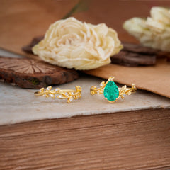 Nature-Inspired Leaf Pear Cut Emerald Ring Set-2pc