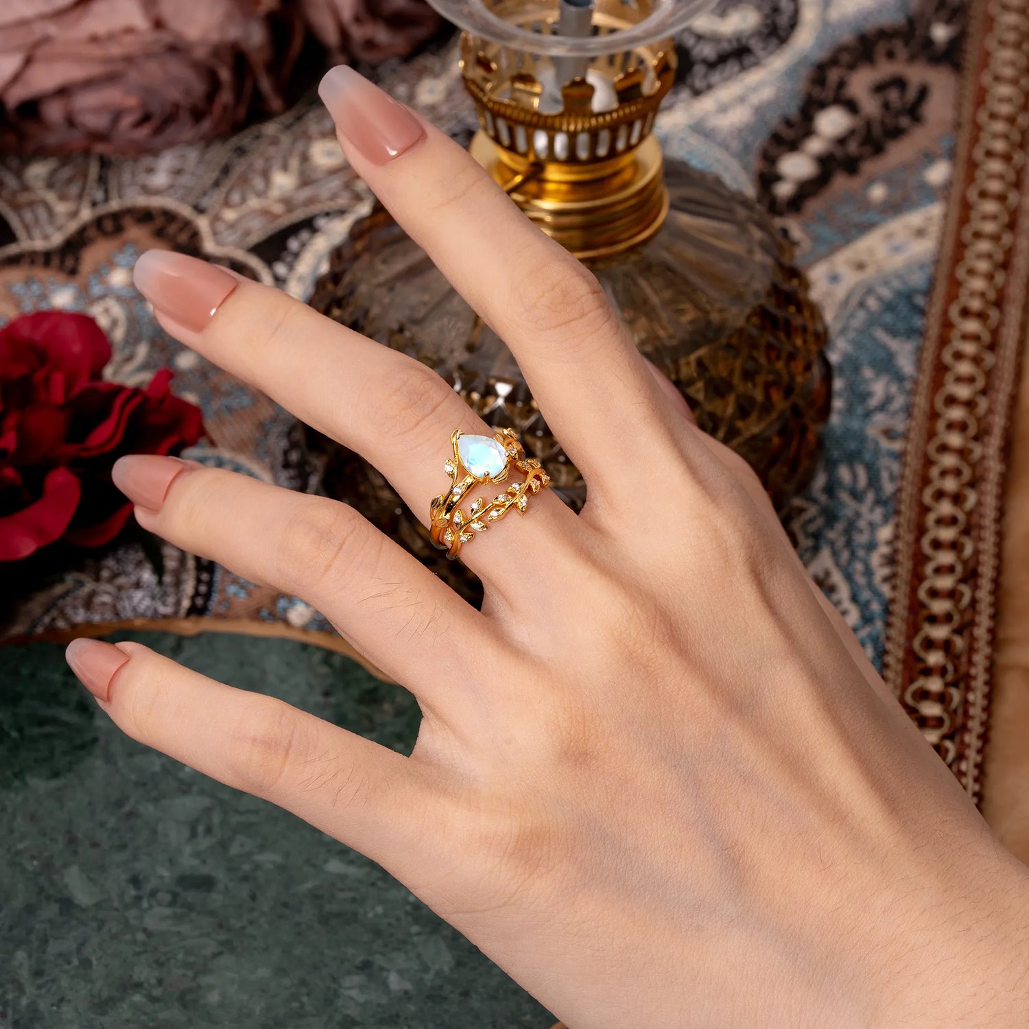 Nature-Inspired Leaf Pear Cut Moonstone Ring Set-2pc