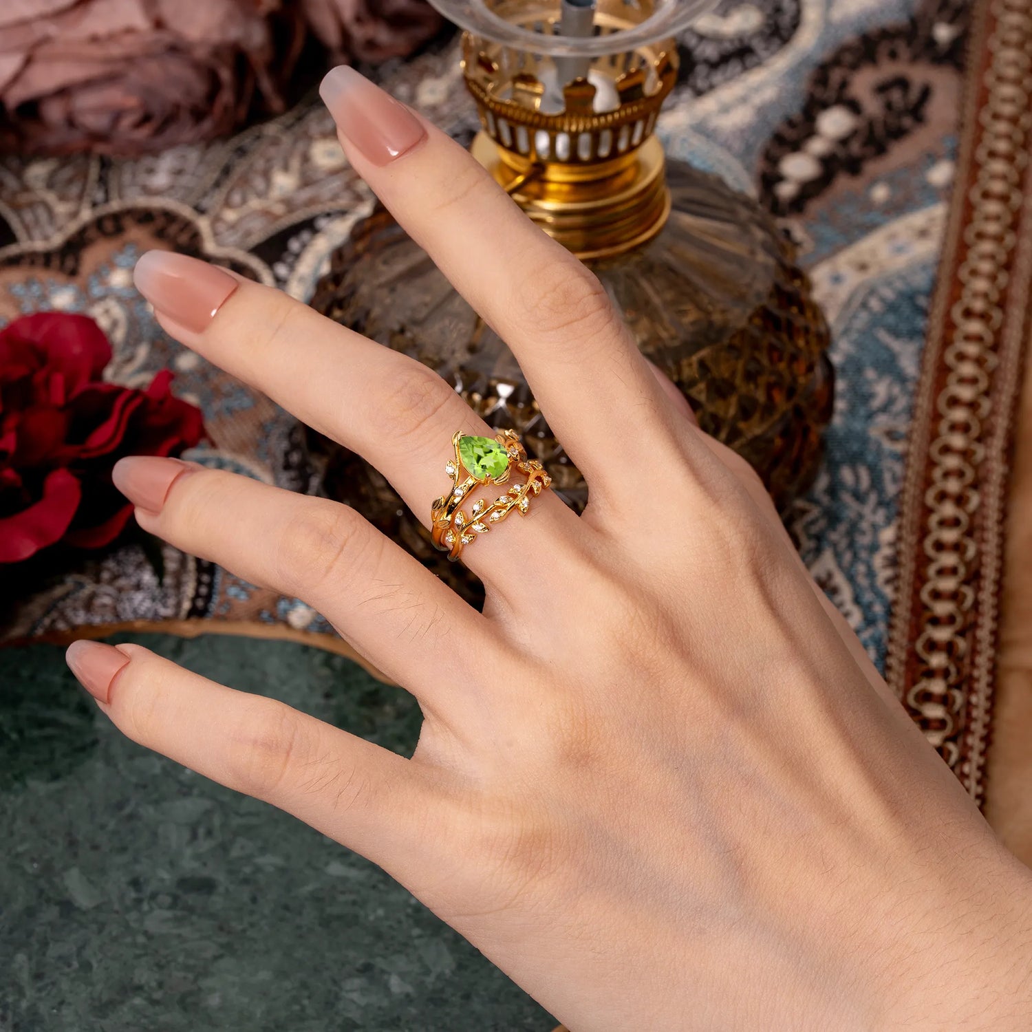 Nature-Inspired Leaf Pear Cut Peridot Bridal Ring Set