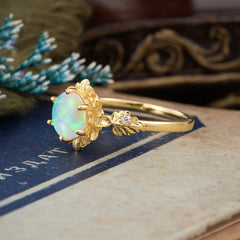 Classic Vintage 4-Prong Round Natural Opal Engagement Ring