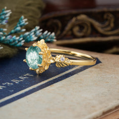 Classic Vintage 4-Prong Round Natural Moss Agate Engagement Ring