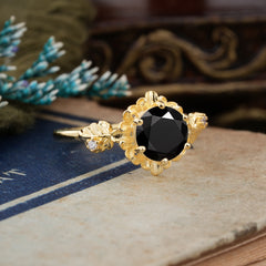 Classic Vintage 4-Prong Round Black Onyx Engagement Ring