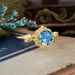 Classic Vintage 4-Prong Round Aquamarine Engagement Ring