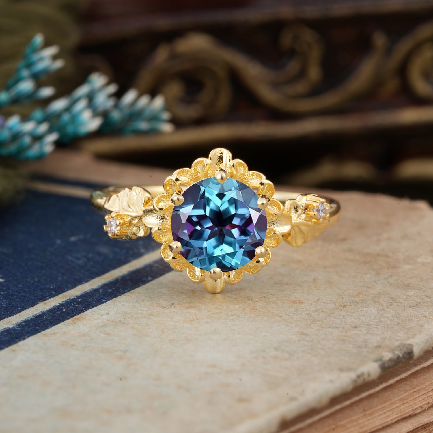 Classic Vintage 4-Prong Round Alexandrite Engagement Ring