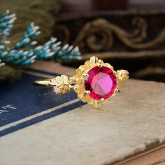 Classic Vintage 4-Prong Round Ruby Engagement Ring