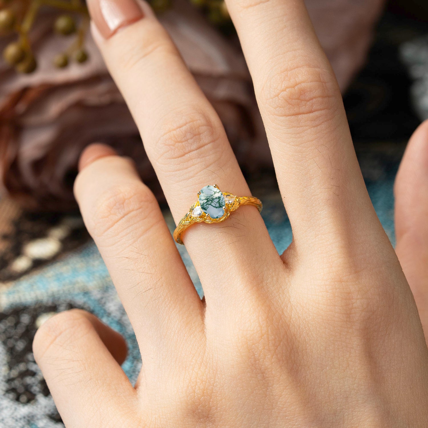 Timeless Classic Nature-Inspired 4-Prong Oval-Cut Natural Moss Agate Engagement Ring