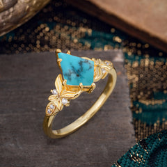 Luxe Vintage 4 Prong Kite-Cut Natural Turquoise Engagement Ring